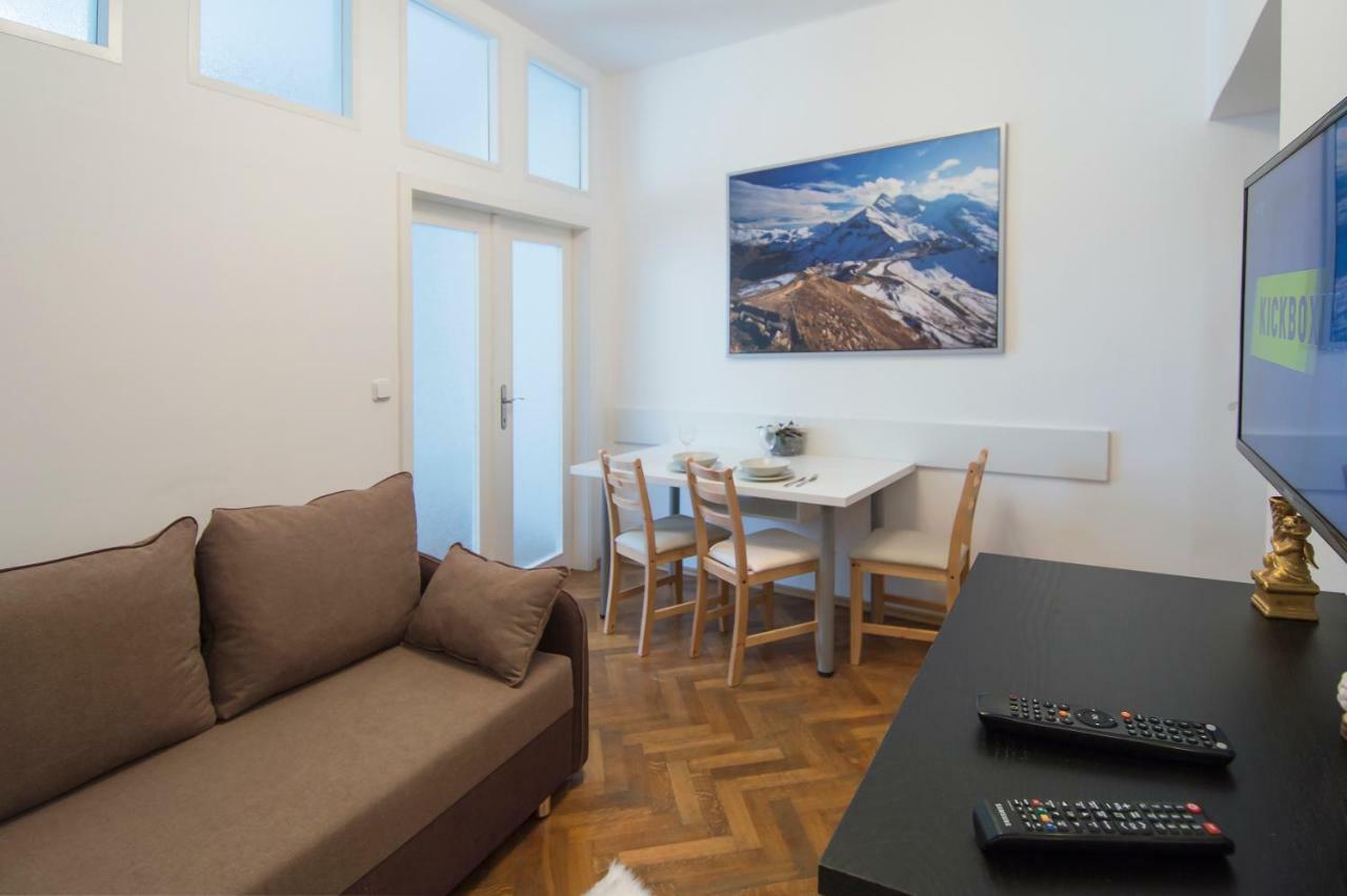 Modern Apartment Navratilova II Прага Экстерьер фото