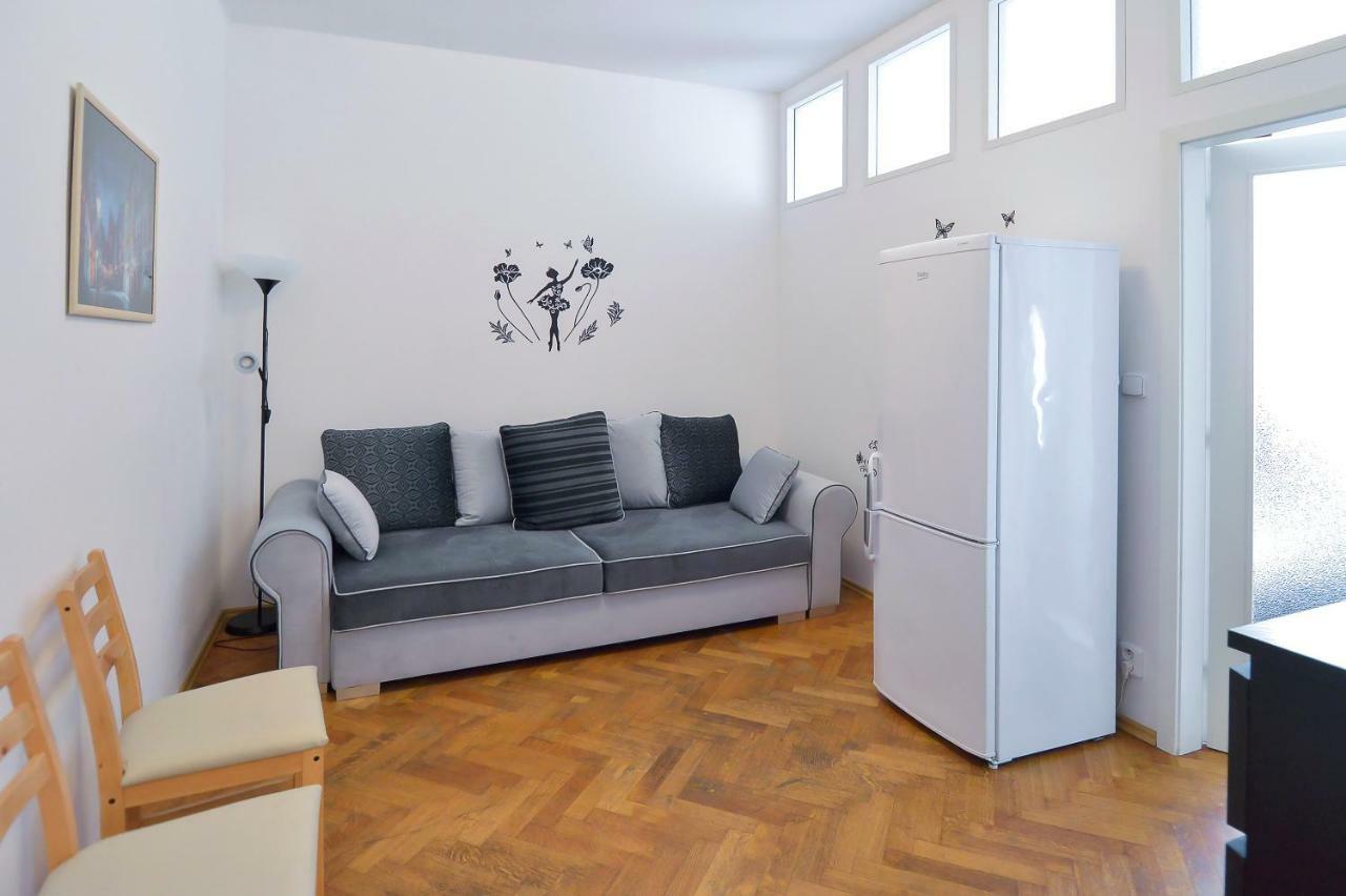 Modern Apartment Navratilova II Прага Экстерьер фото